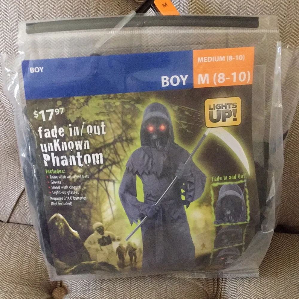 Costume unknown phantom boy size m (8)10